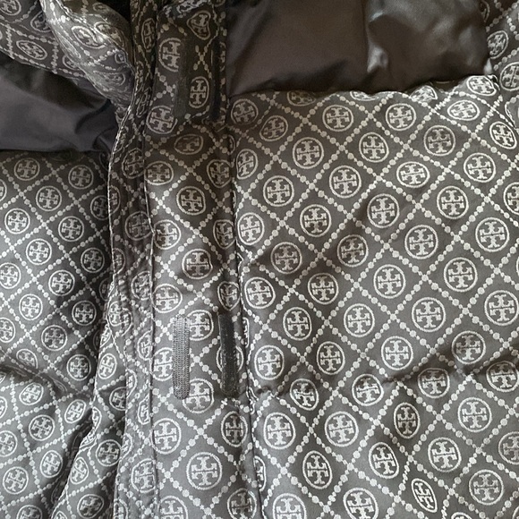 Tory Burch - Picture 6 of 12